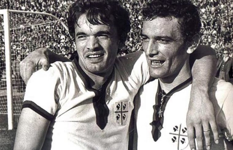 12 aprile 1970, il @CagliariCalcio di Gigi Riva conquista lo scudetto #ArchivioCorriere