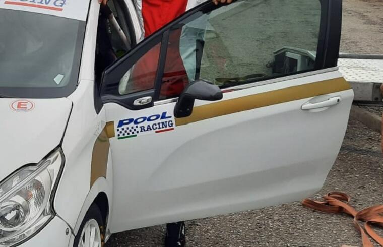 Mattia Ricciu in un test con la Peugeot