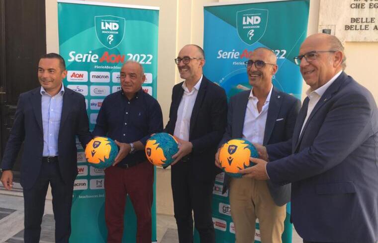 La presentazione delle finali scudetto di beach soccer a Cagliari