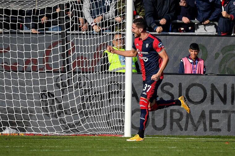 Titular do Cagliari, e com grandes atuações na temporada, Paulo Azzi  comemora acesso na Série B italiana - Lance!