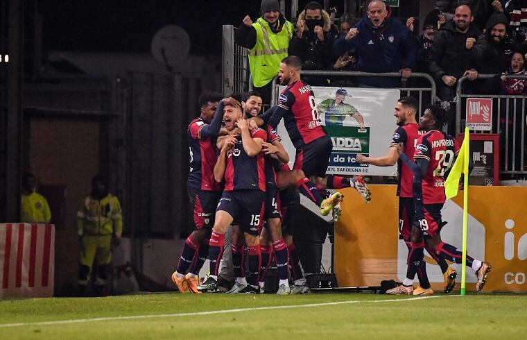 Giorgio Altare esulta dopo il gol in Cagliari-Spal | Foto Luigi Canu
